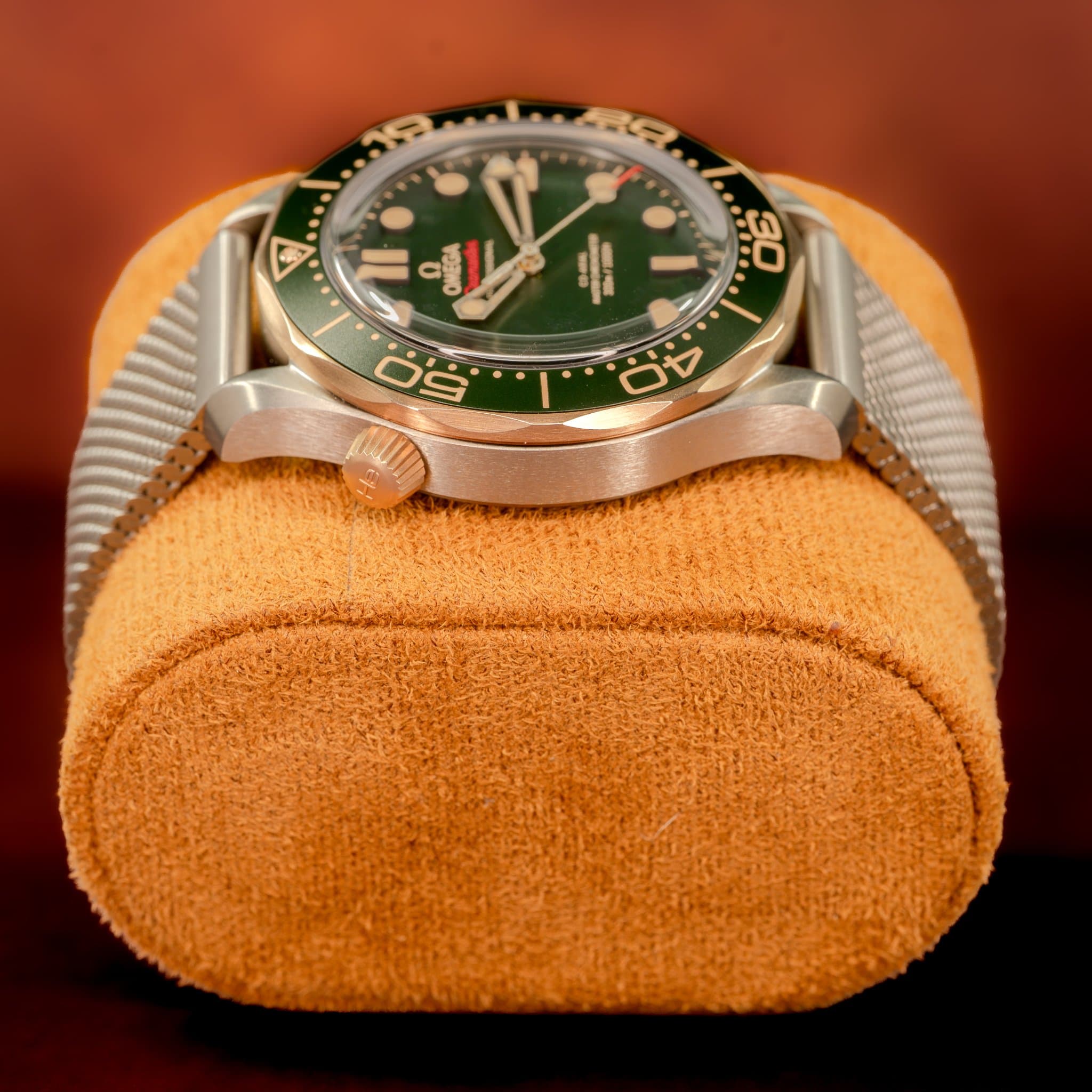 Omega Seamaster Diver 300M Green (Ref. 210.90.42.20.10.001) — photo 14