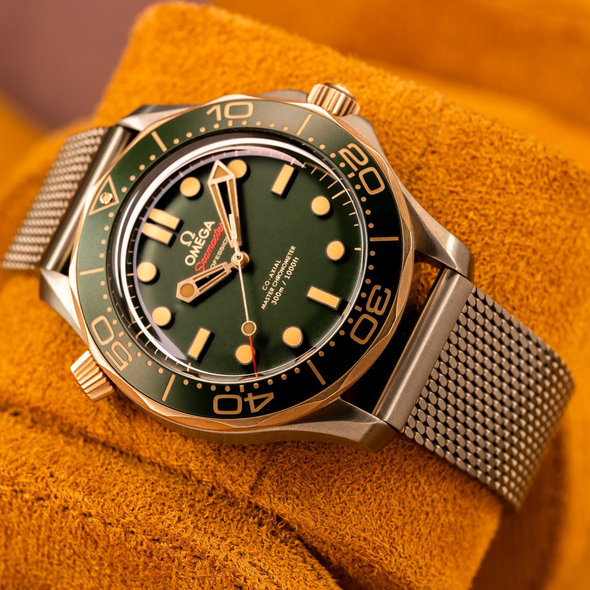Omega Seamaster Diver 300M Green (Ref. 210.90.42.20.10.001)
