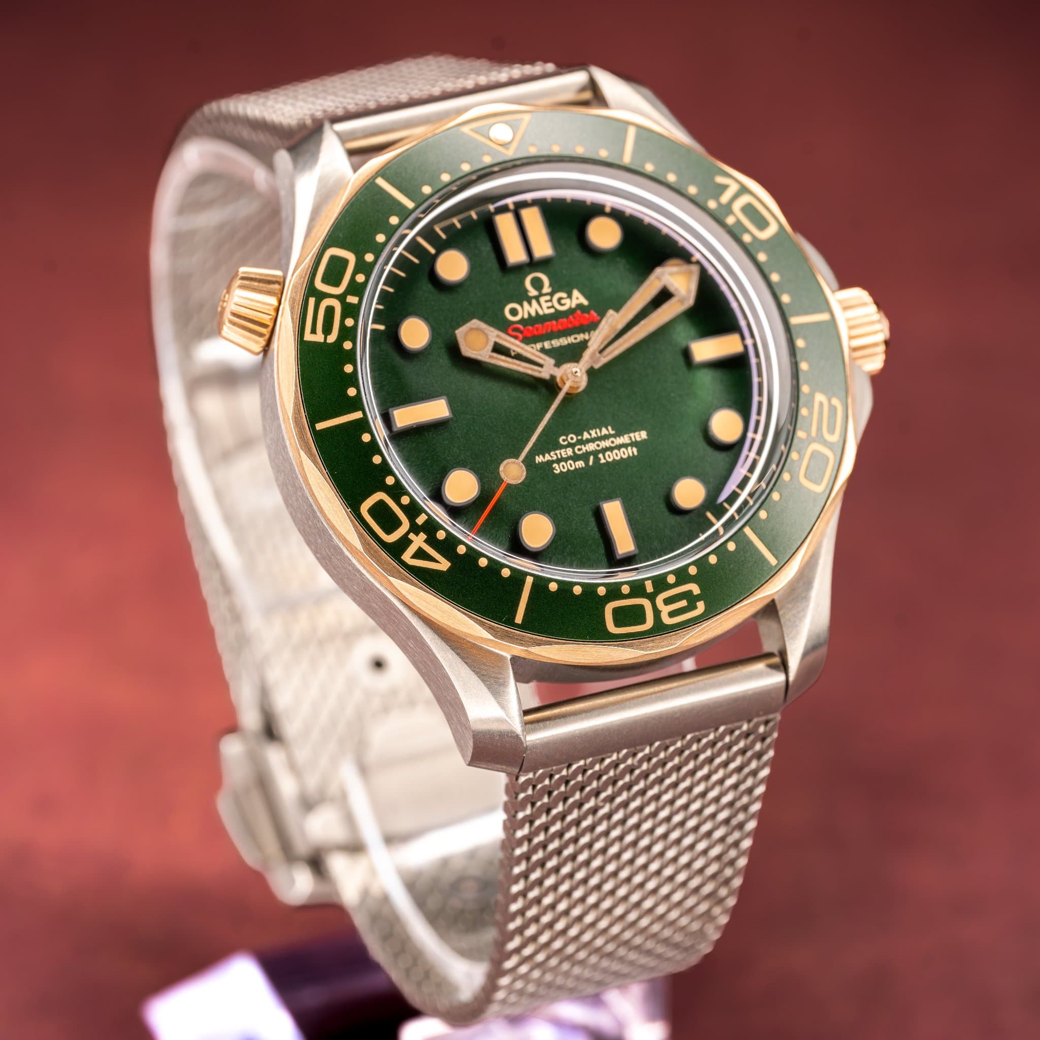 Omega Seamaster Diver 300M Green (Ref. 210.90.42.20.10.001) — photo 7