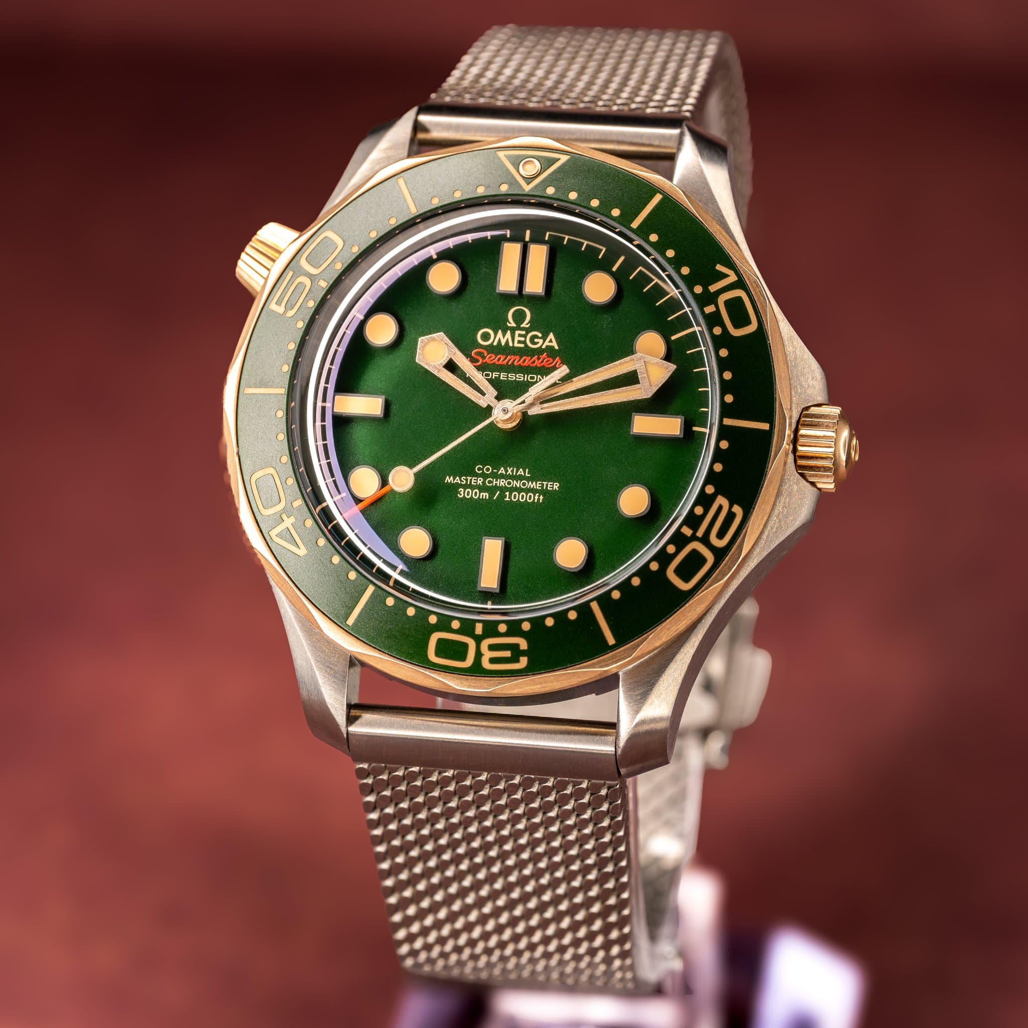 Omega Seamaster Diver 300M Green (Ref. 210.90.42.20.10.001) — photo 8