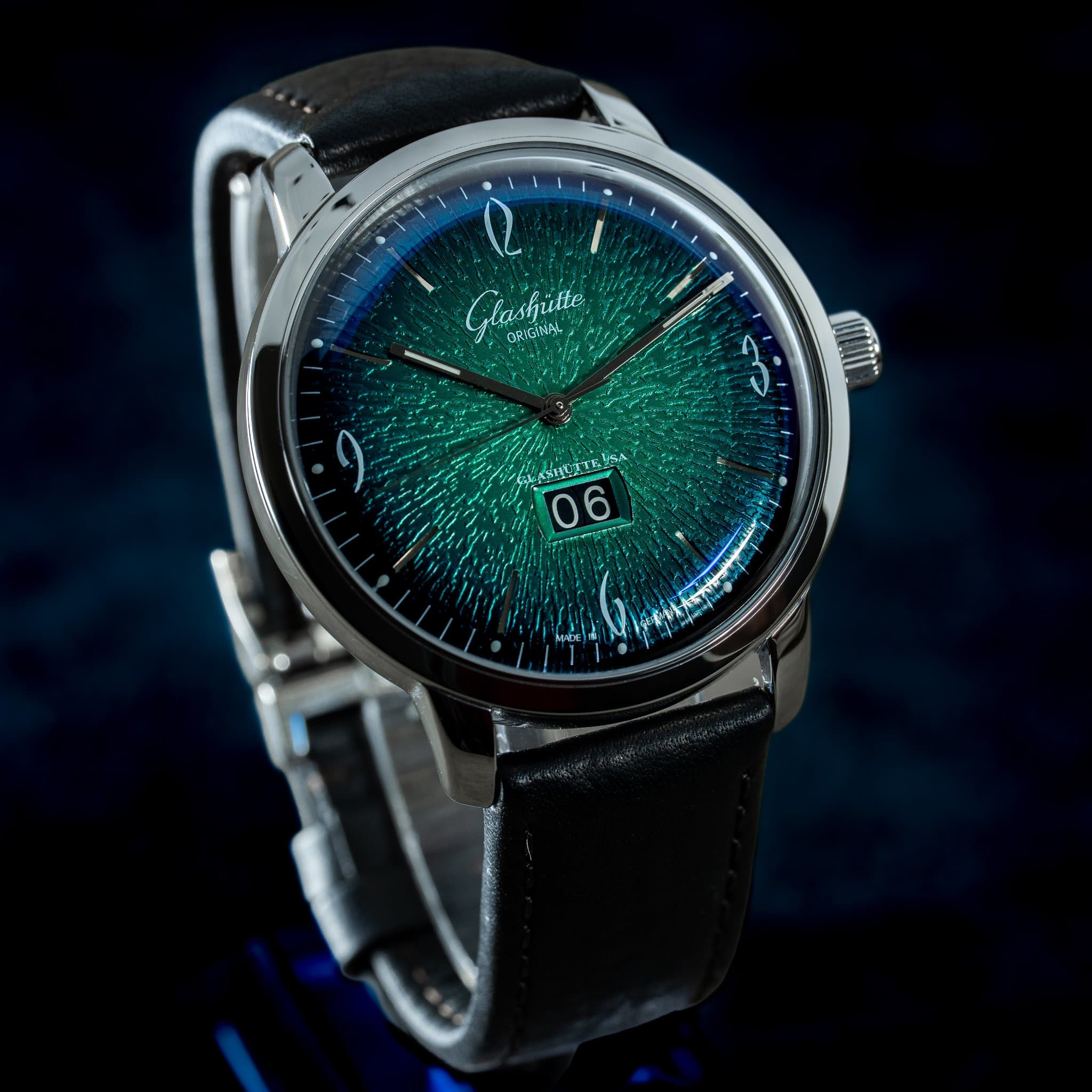 Glashütte Original Sixties Panorama Date (Ref. 2-39-47-04-02-04) — photo 7