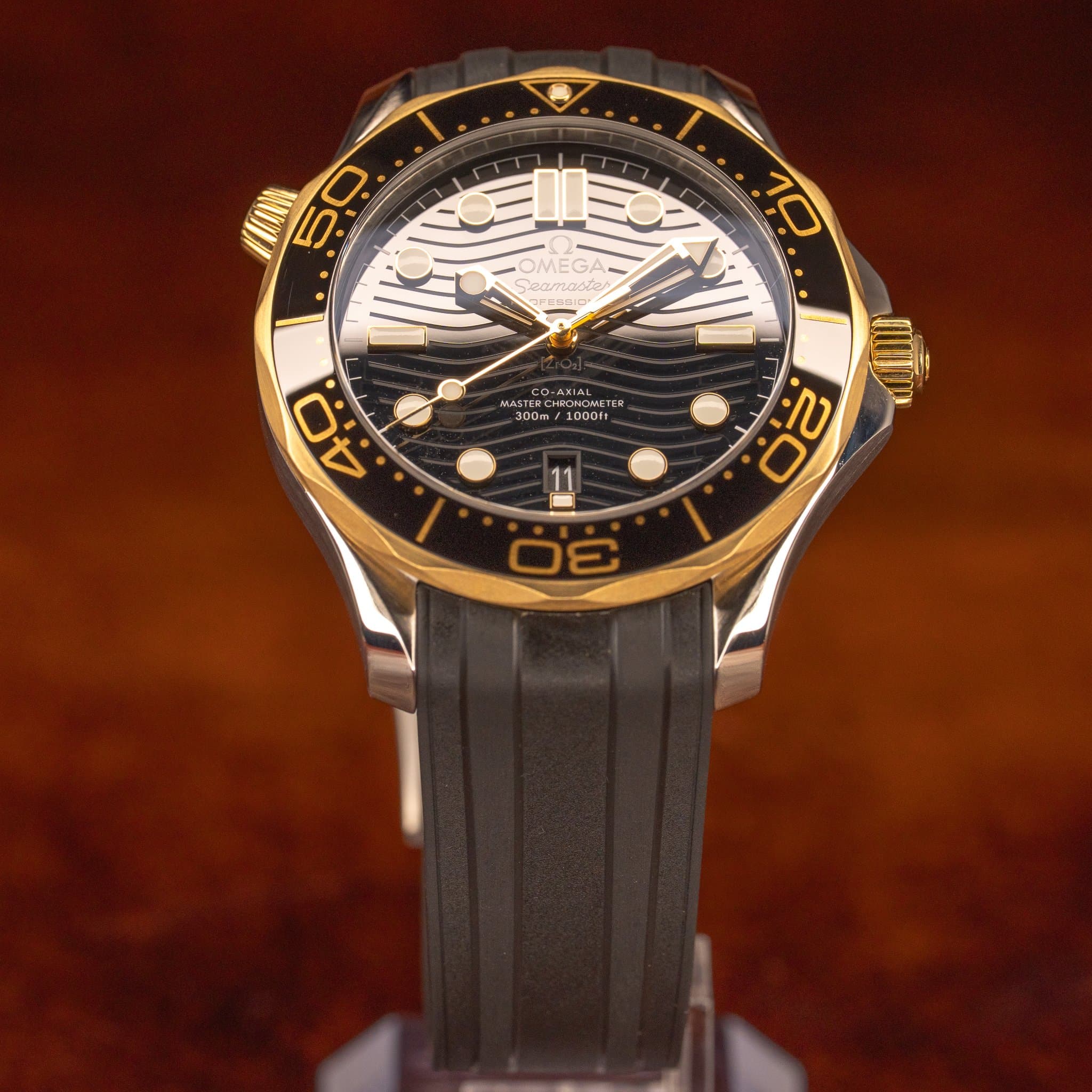 Omega Seamaster Diver 300M Steel & Gold (Ref. 210.22.42.20.01.001) — photo 6