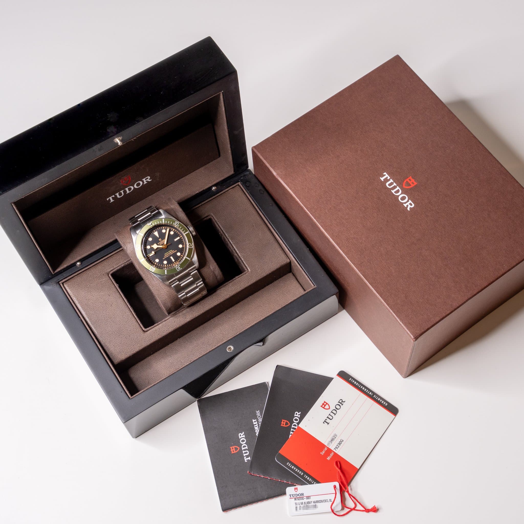 Tudor Black Bay Harrods Special Edition (Ref. M79230G-0001) — photo 3
