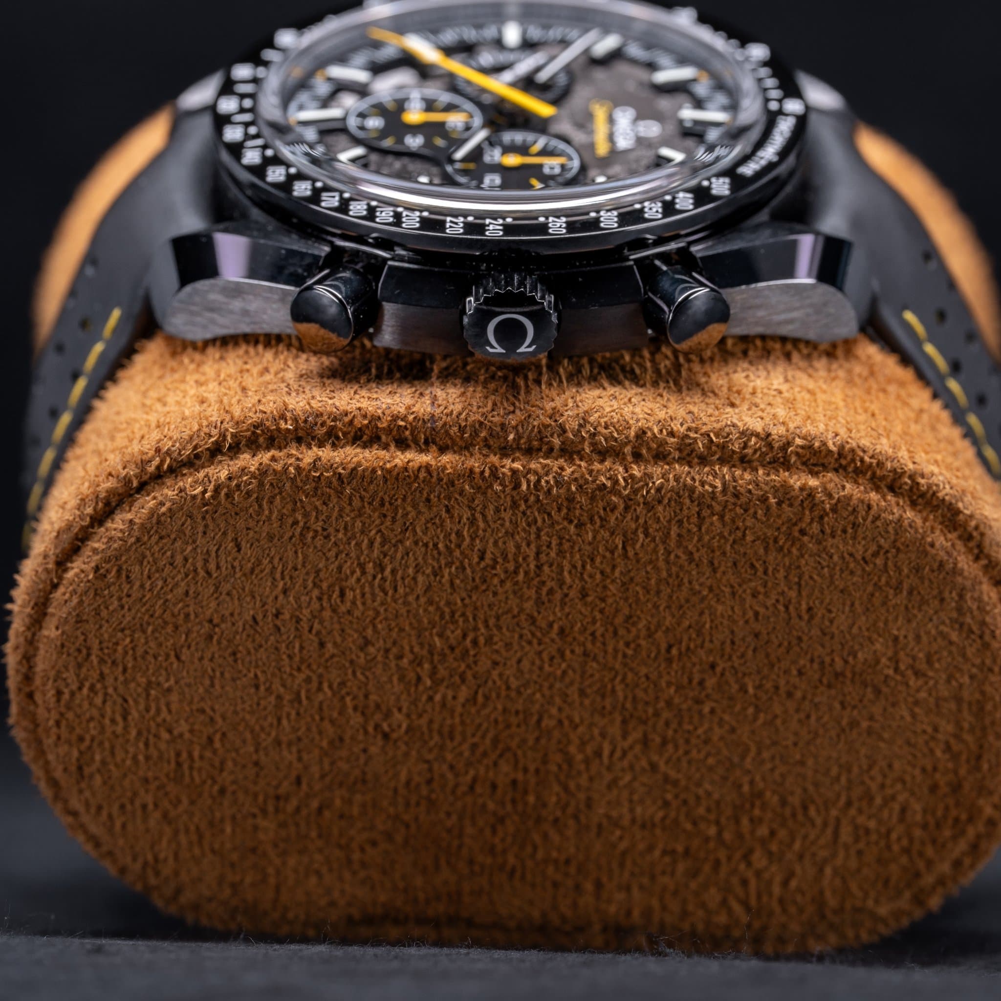 Omega Speedmaster Dark Side of the Moon Apollo 8 (Ref. 310.92.44.50.01.001) — photo 10