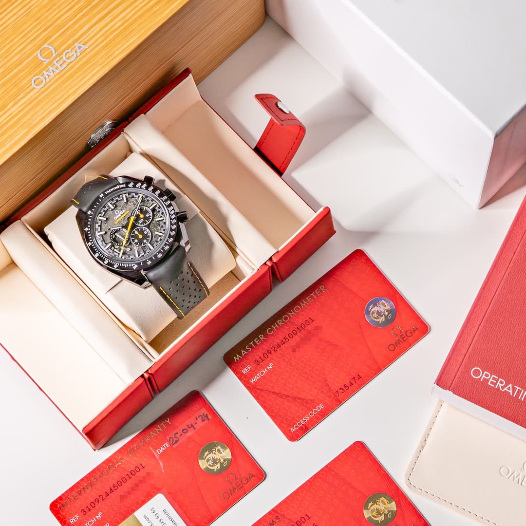 Omega Speedmaster Dark Side of the Moon Apollo 8 (Ref. 310.92.44.50.01.001) — photo 4