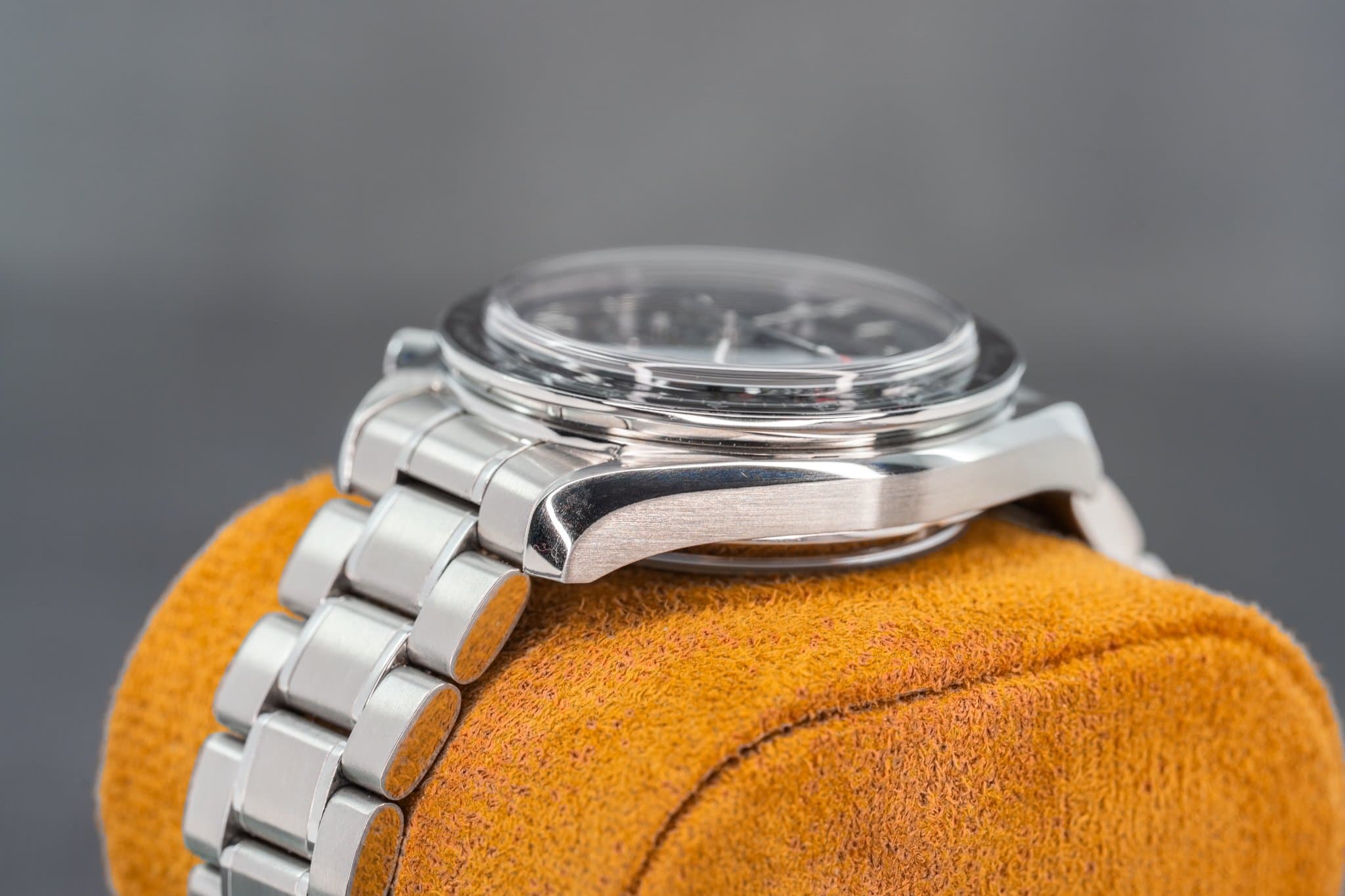 Omega Speedmaster Moonphase (Ref. 304.30.44.52.01.001) — photo 11