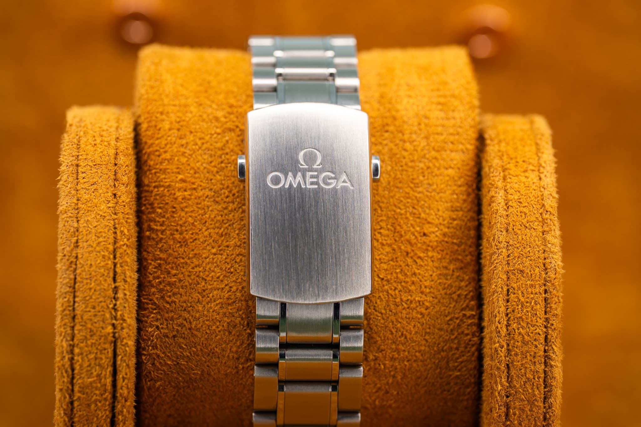 Omega Speedmaster Moonphase (Ref. 304.30.44.52.01.001) — photo 6