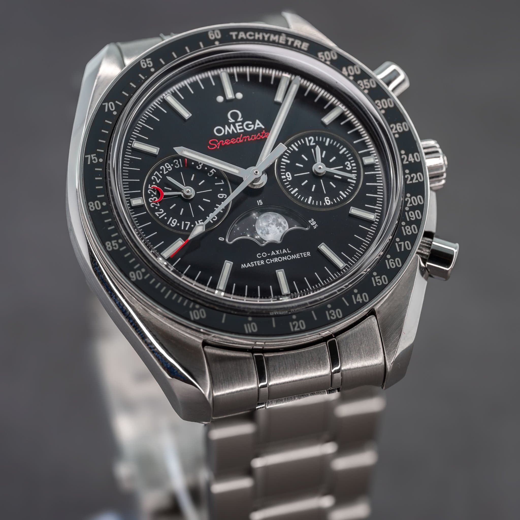 Omega Speedmaster Moonphase (Ref. 304.30.44.52.01.001) — photo 2