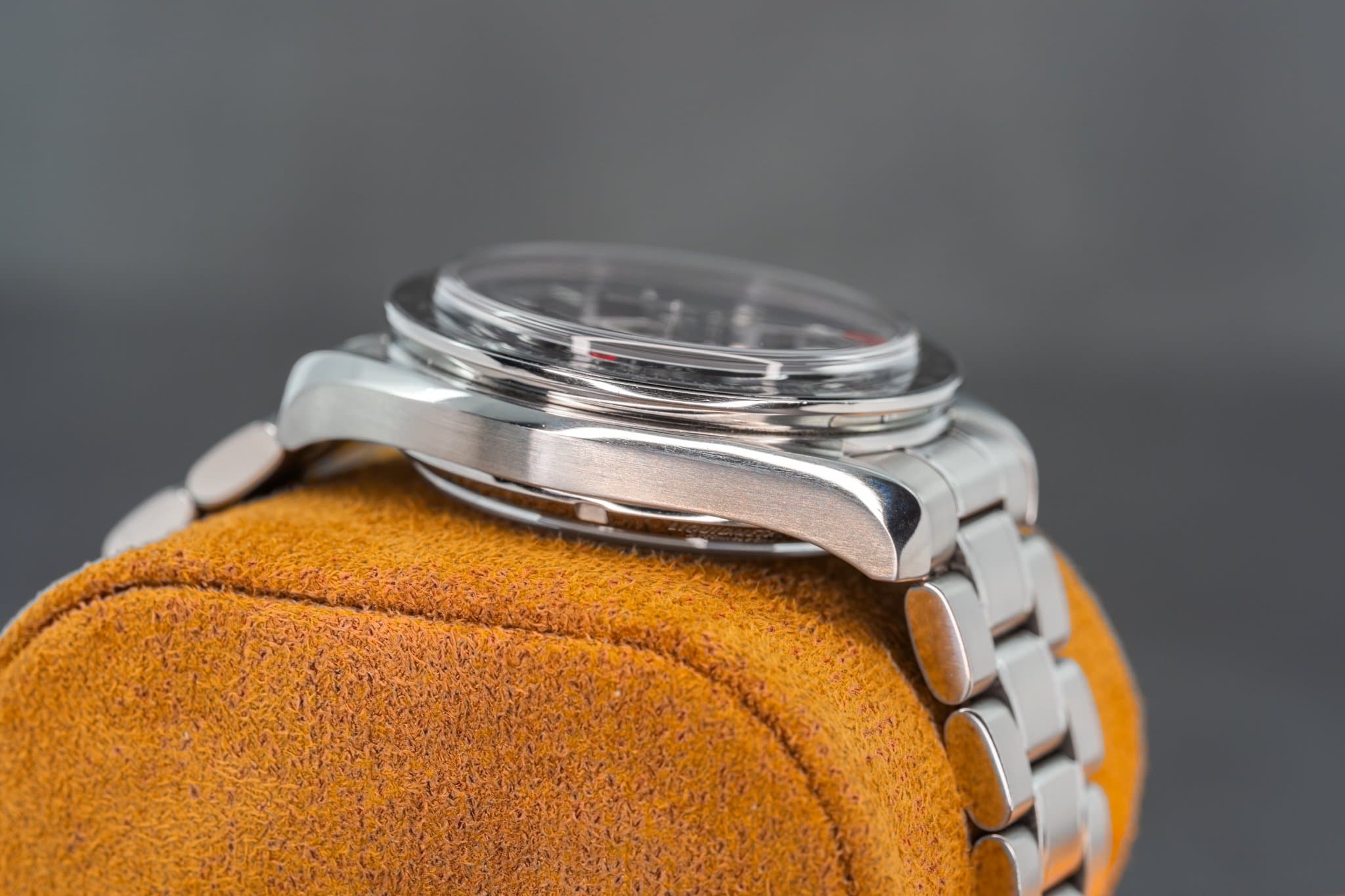 Omega Speedmaster Moonphase (Ref. 304.30.44.52.01.001) — photo 10