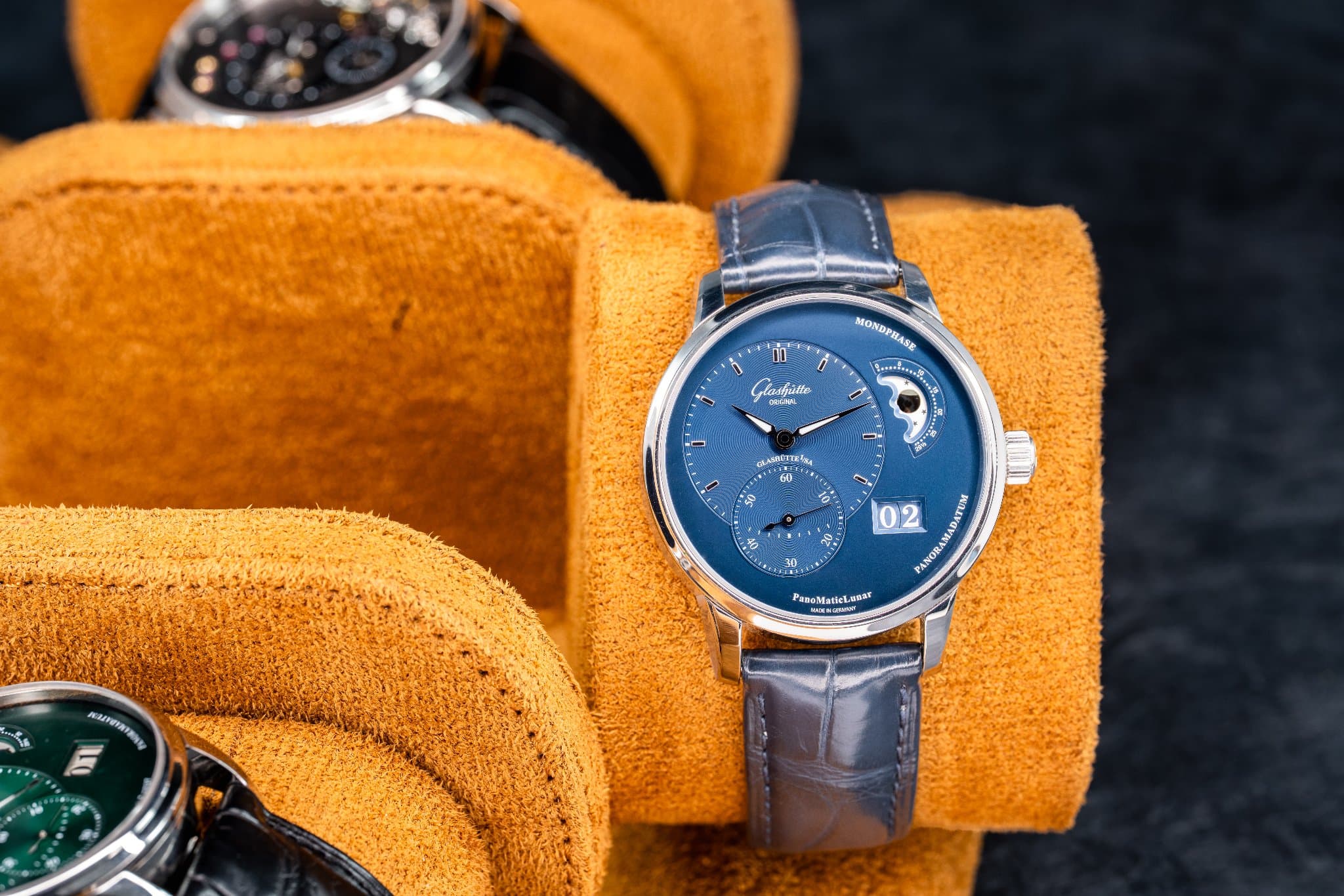 Glashütte Original PanoMaticLunar Blue (Ref. 1-90-02-46-32-35) — photo 16