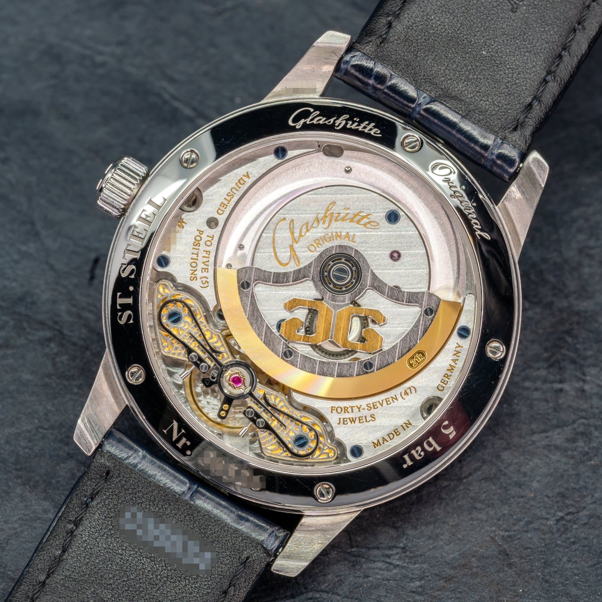 Glashütte Original PanoMaticLunar Blue (Ref. 1-90-02-46-32-35) — photo 17