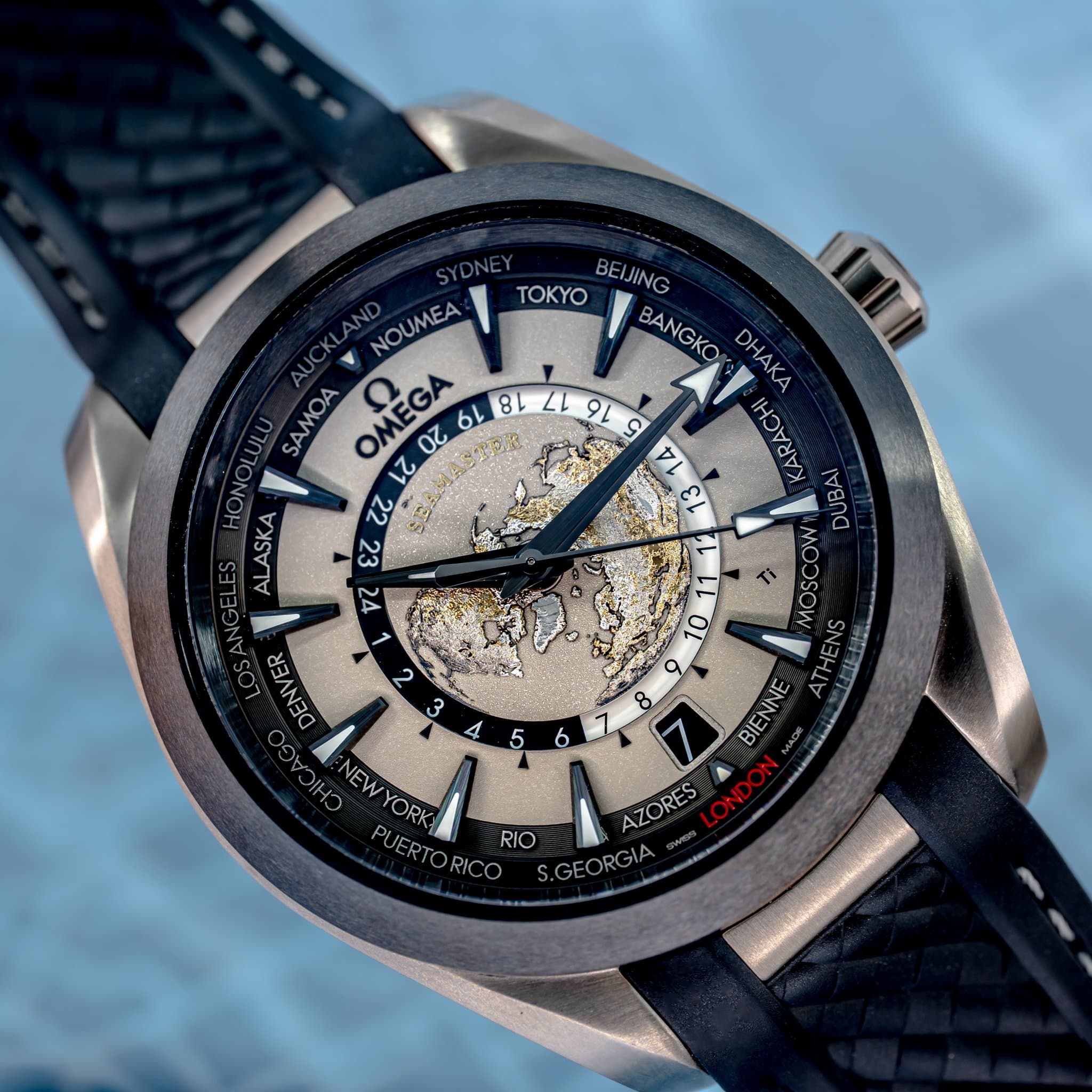 Omega Seamaster Aqua Terra 150M Worldtimer Titanium (Ref. 220.92.43.22.99.001) — photo 9