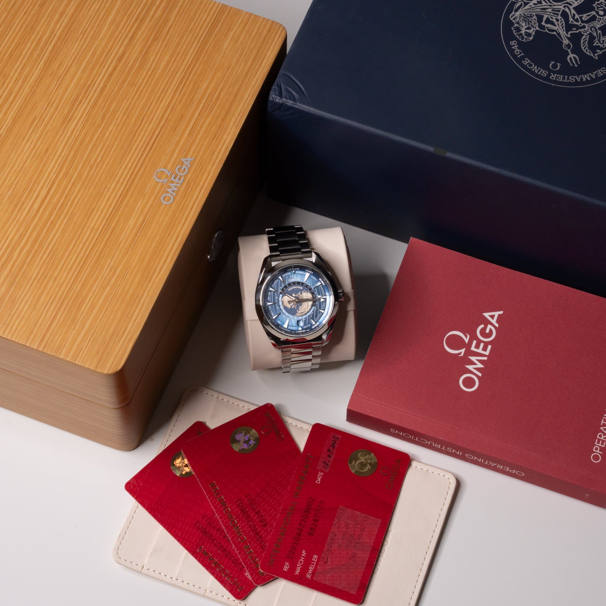 Omega Seamaster Aqua Terra 150M Worldtimer Summer Blue (Ref. 220.10.43.22.03.002) — photo 18