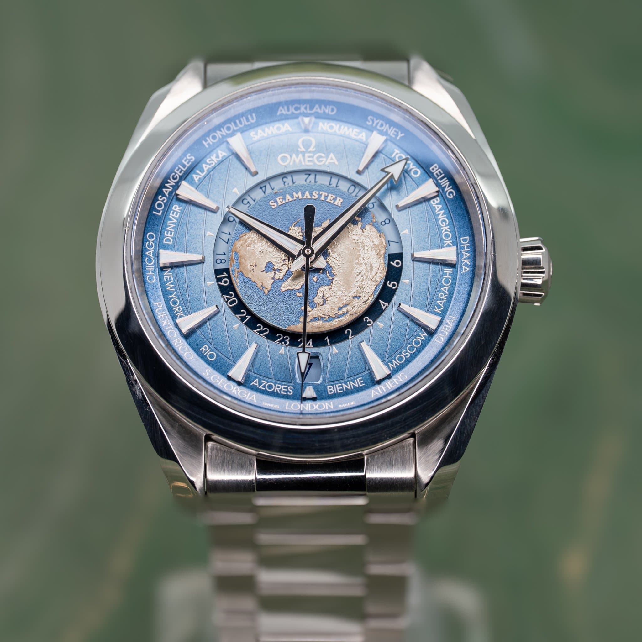 Omega Seamaster Aqua Terra 150M Worldtimer Summer Blue (Ref. 220.10.43.22.03.002) — photo 7