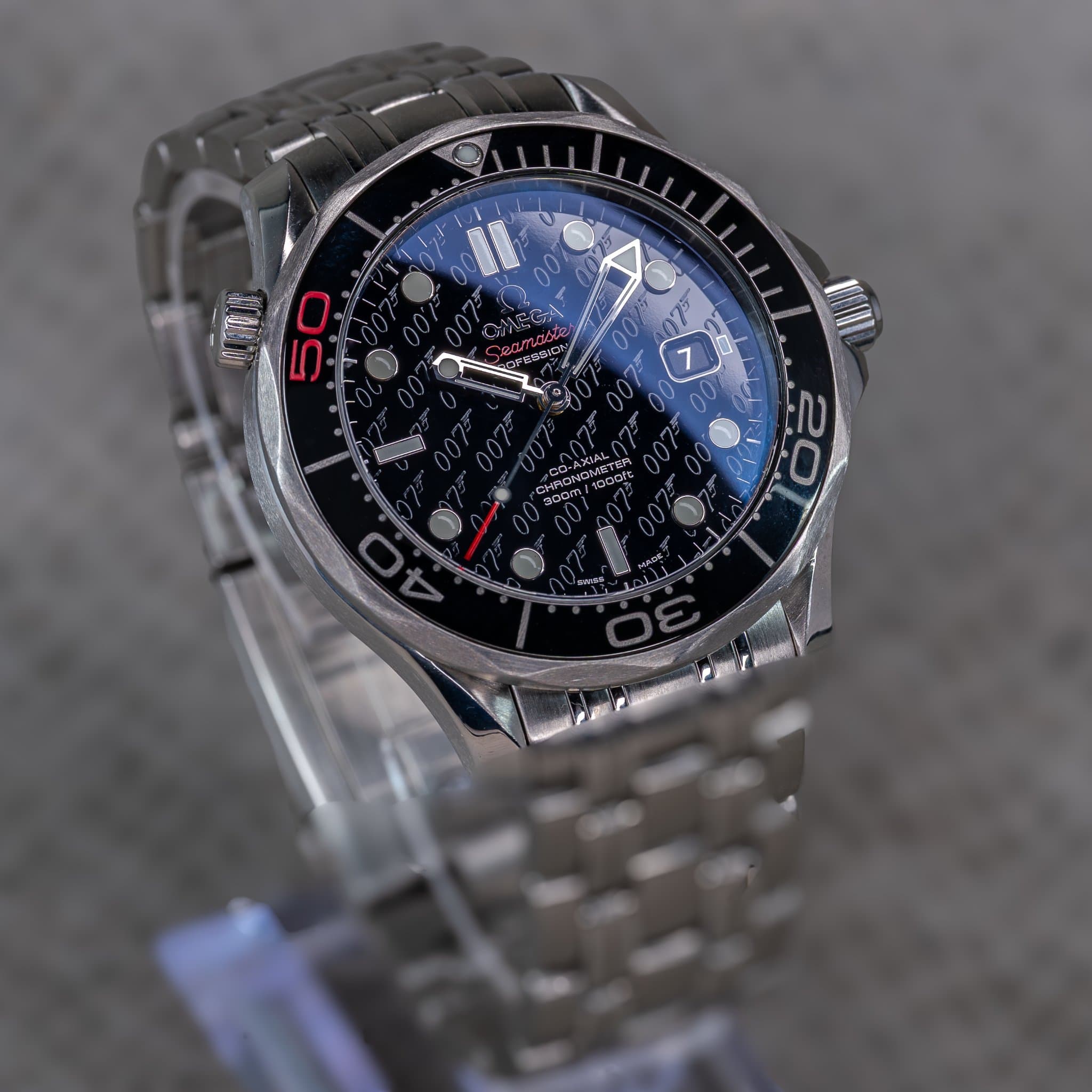 Omega Seamaster Diver 300M James Bond 50th Anniversary (Ref. 212.30.41.20.01.005) — photo 7