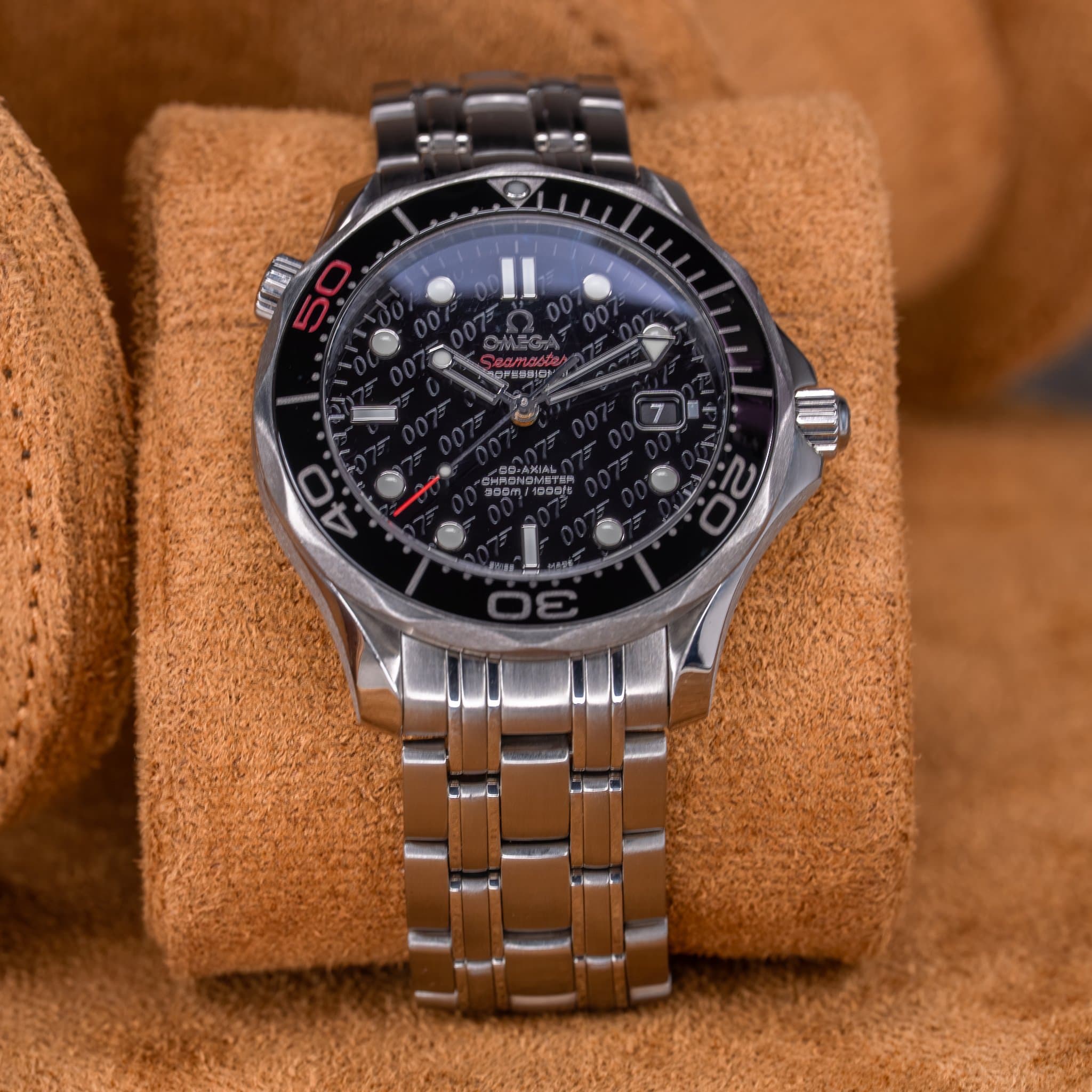 Omega Seamaster Diver 300M James Bond 50th Anniversary (Ref. 212.30.41.20.01.005) — photo 16