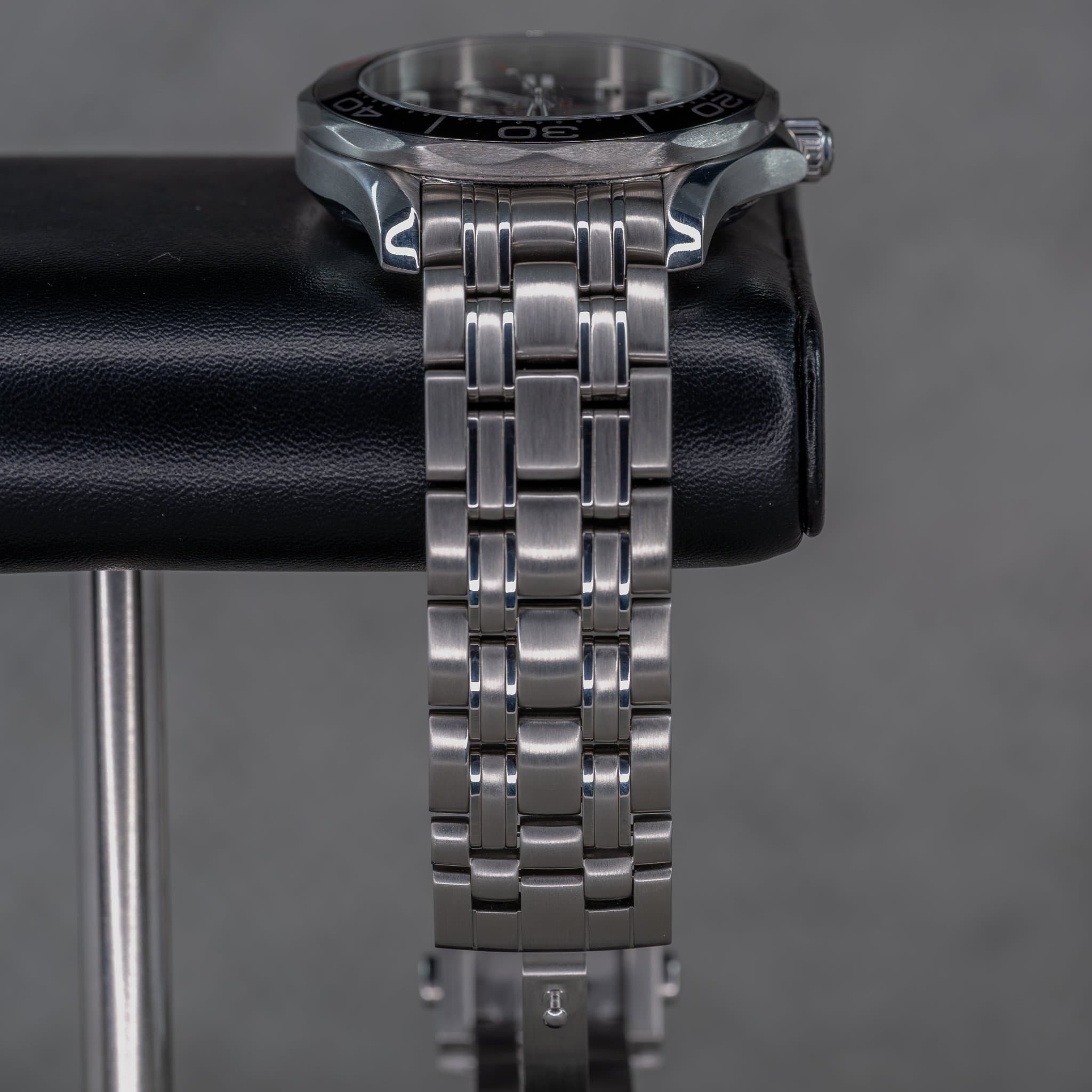 Omega Seamaster Diver 300M James Bond 50th Anniversary (Ref. 212.30.41.20.01.005) — photo 14