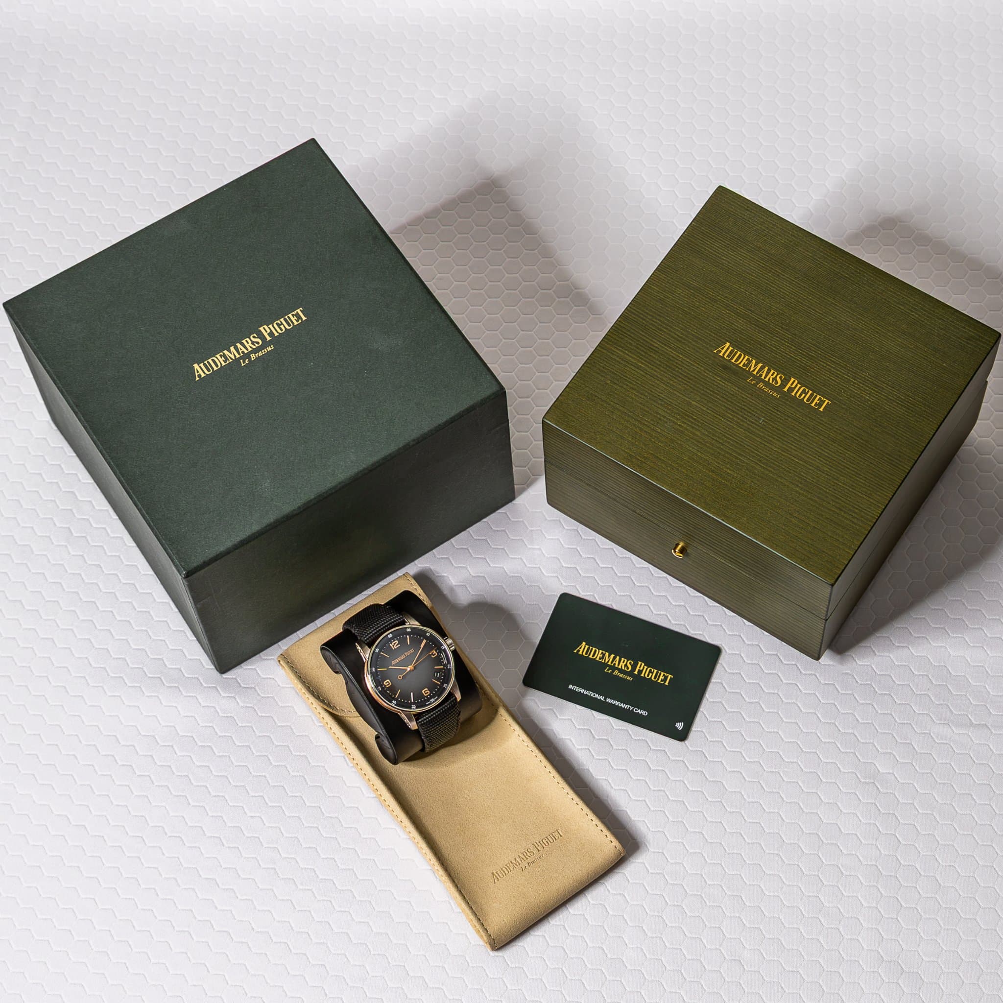 Audemars Piguet Code 11.59 (Ref. 15210CR.OO.A002KB.01) — photo 3