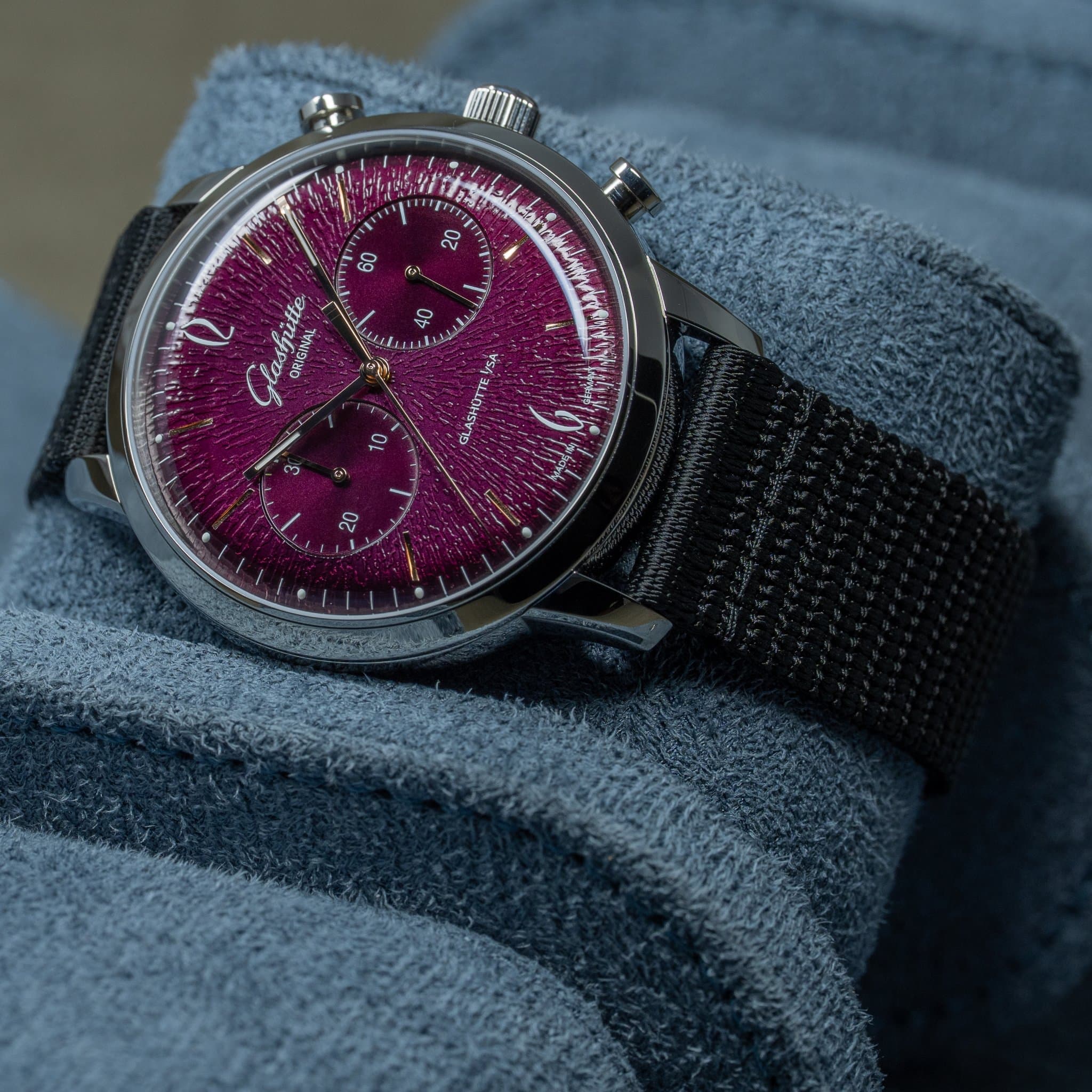 Glashütte Original Sixties (Ref. 1-39-34-08-22-04)