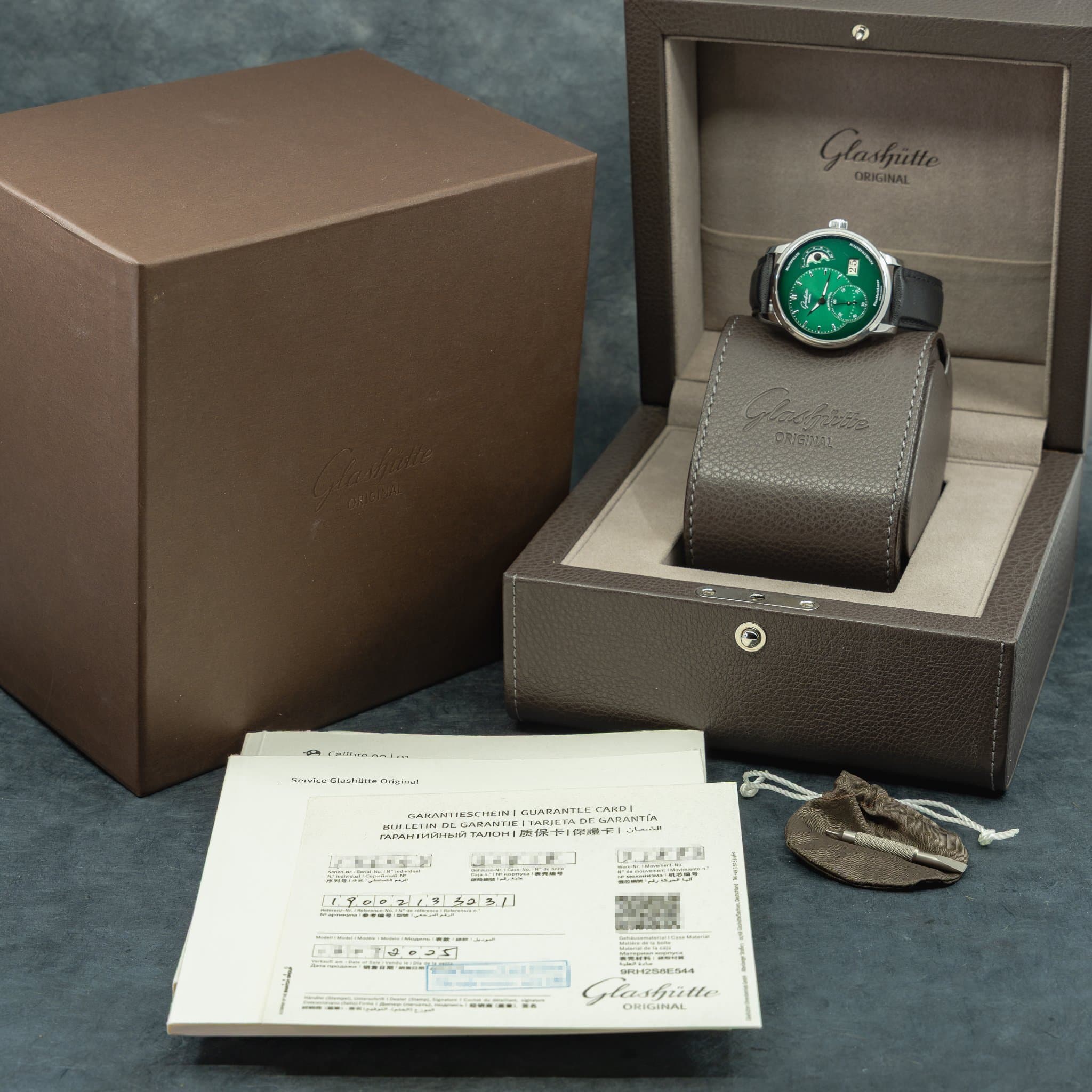 Glashütte Original PanoMaticLunar Green (Ref. 1-90-02-13-32-62) — photo 4